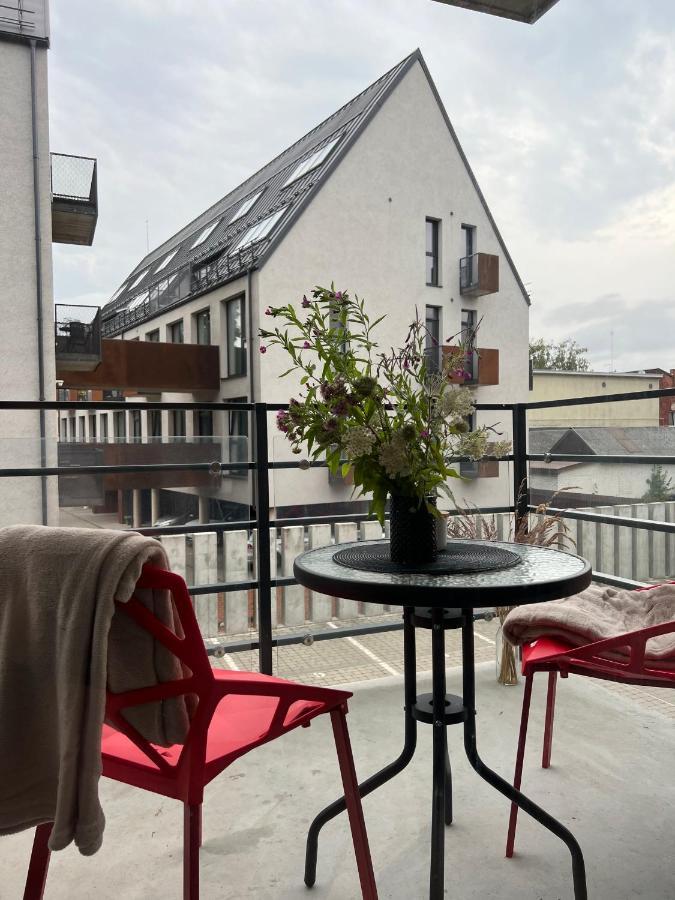 Cosy 1 Bedroom Apartment In The Heart Of Old Town With Parking Kaunas Exteriör bild